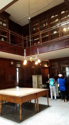 So while Julie and I were in Newport, RI we had some spare time so we decided to stop by a few of the Vanderbilt mansion