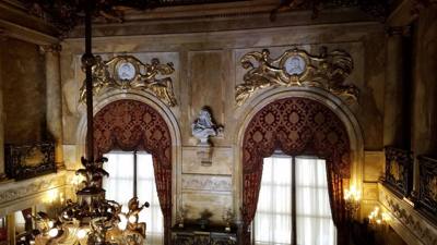 Next up on our mansion extravaganza in Newport was Marble House.  I'll let Julie tell you about it on http://www.getouta