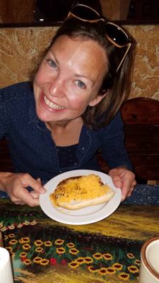 Really Lynn?  A hot dog for breakfast?