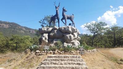 On our way to Talpa we stopped at a local camp area and were treated to some delicious foods.  Steak, vegetables, salad,