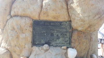 Today's trip (Part 1) was to Bucerias, Nayarit.  We met Linda and Marlin in downtown Puerto Vallarta and took the bus th