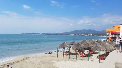 Today's trip (Part 1) was to Bucerias, Nayarit.  We met Linda and Marlin in downtown Puerto Vallarta and took the bus th