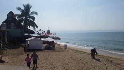 Today's trip (Part 1) was to Bucerias, Nayarit.  We met Linda and Marlin in downtown Puerto Vallarta and took the bus th