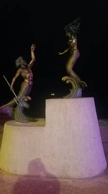 Today's trip (Part 2) was back to Malecon...but at night.  This place comes alive at night and as Marlin put it...probab
