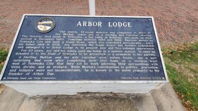 Saturday's first stop on our Nebraska City adventure...Arbor Lodge.  The Morton family (you know...like Morton salt) was
