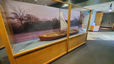 On the way out from Nebraska City we stopped by the Lewis and Clark center.  Interesting...and walked off that breakfast