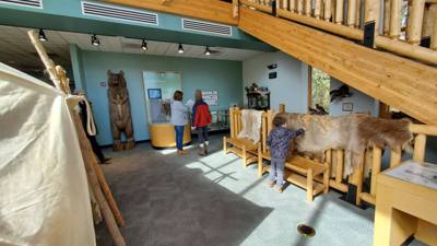 On the way out from Nebraska City we stopped by the Lewis and Clark center.  Interesting...and walked off that breakfast