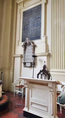 The last stop on the first day of touring Philadelphia, we visited Christ Church and its burial grounds that were establ