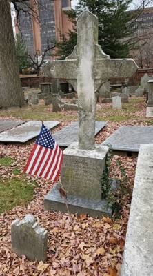 The last stop on the first day of touring Philadelphia, we visited Christ Church and its burial grounds that were establ