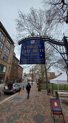 The last stop on the first day of touring Philadelphia, we visited Christ Church and its burial grounds that were establ