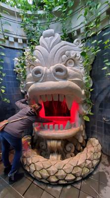 One of the must-see attractions in the area we visited was Longwood Gardens located in Kennett Square, Pennsylvania. The